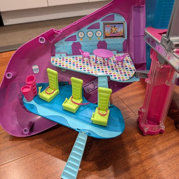Polly Pocket Jumbo Jet Airplane Playset - Incomplete - Picture 9 of 10